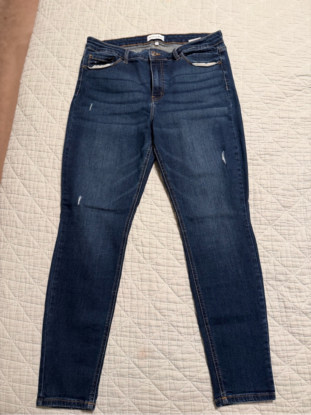 Studio Blue Dark Wash Skinny Jeans 32